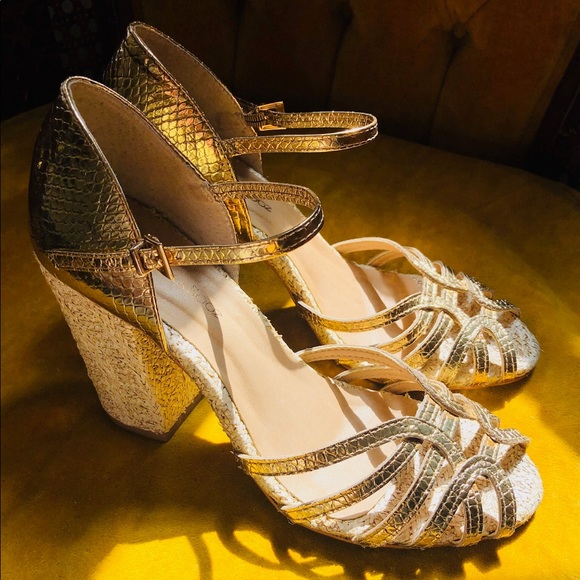 Anthropologie Shoes - Raphaella Booz block heels Anthropologie Shoes - Raphaella Booz block heels